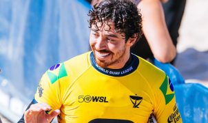 Yago Dora, Ítalo Ferreira e Medina avançam às quartas em Peniche; Luana Silva cai na estreia